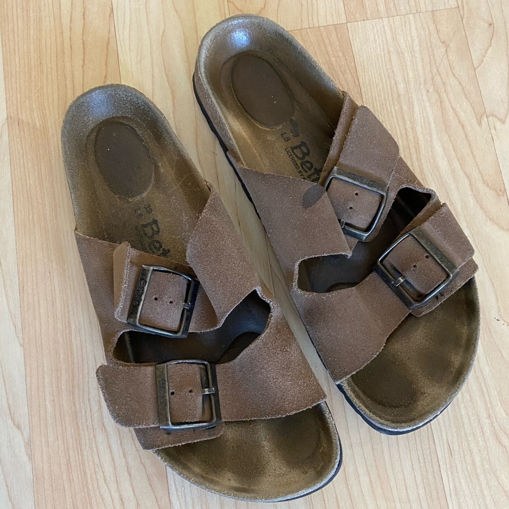 Birkenstocks size 9